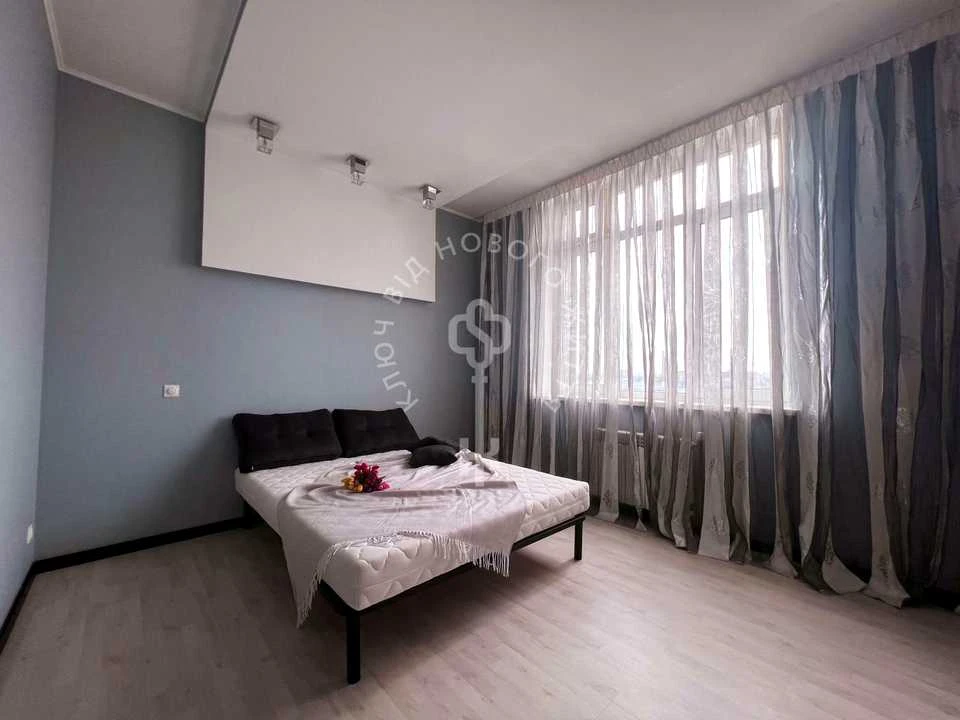 Apartment. Ghnata Hotkevych st, Kyiv