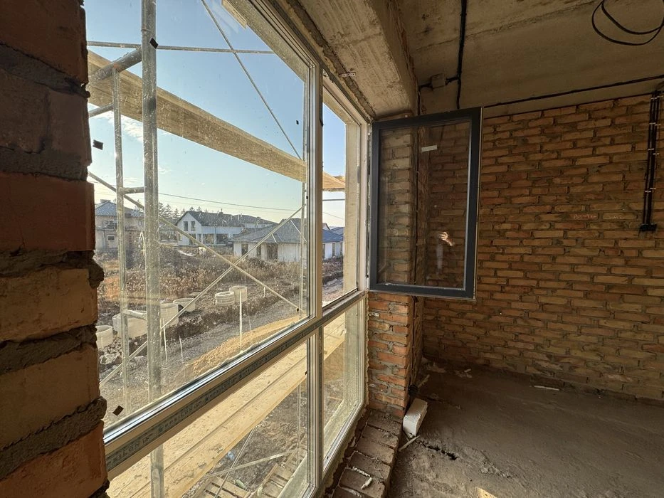 Продаж квартири у клубному будинку