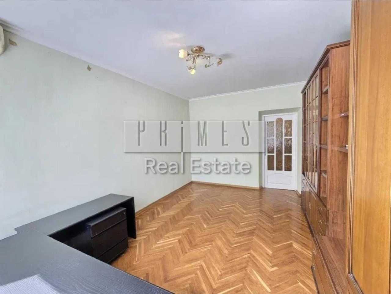 Sale of a 3-room apartment in the historic center of Kyiv