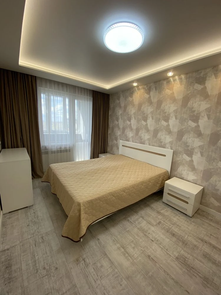 Saltovka, Kharkiv. Cozy apartment with new modern renovation