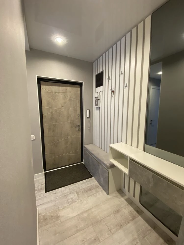 Saltovka, Kharkiv. Cozy apartment with new modern renovation