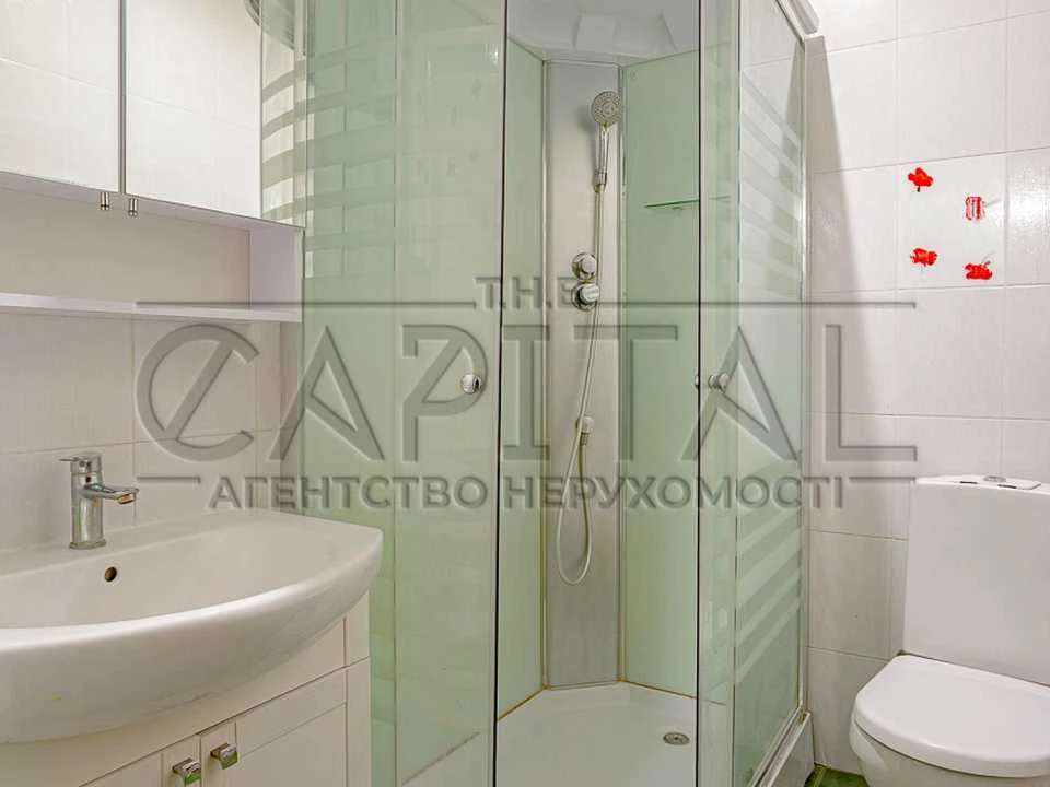 Дом. Киев, Садовая ул. 60