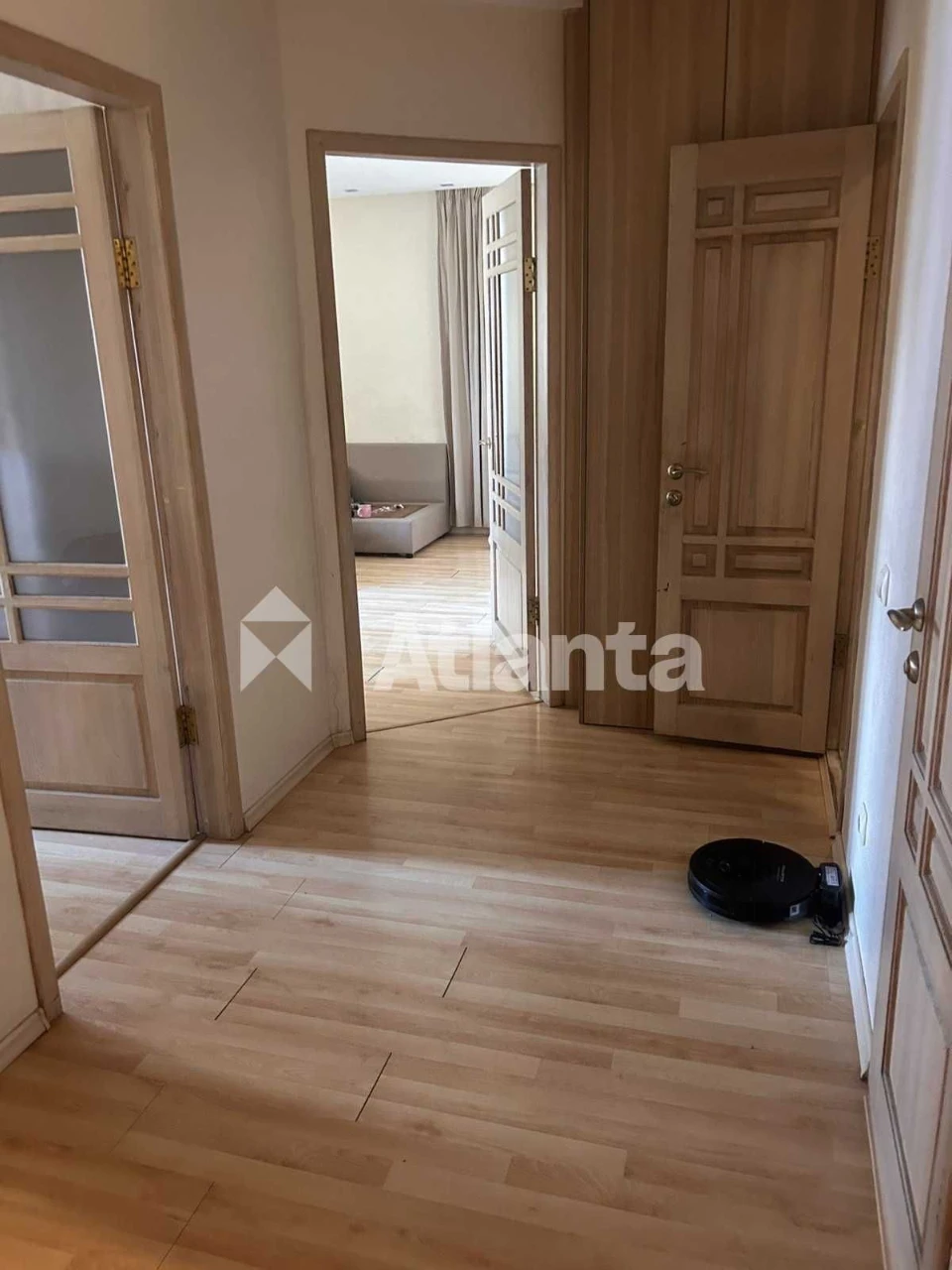 3 bedroom apartment with modern renovation on вул. Semyna Paliya