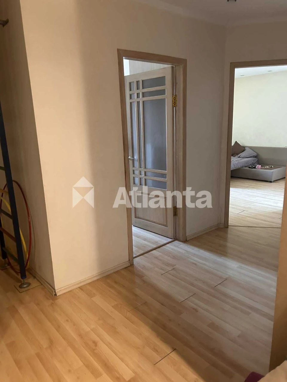3 bedroom apartment with modern renovation on вул. Semyna Paliya