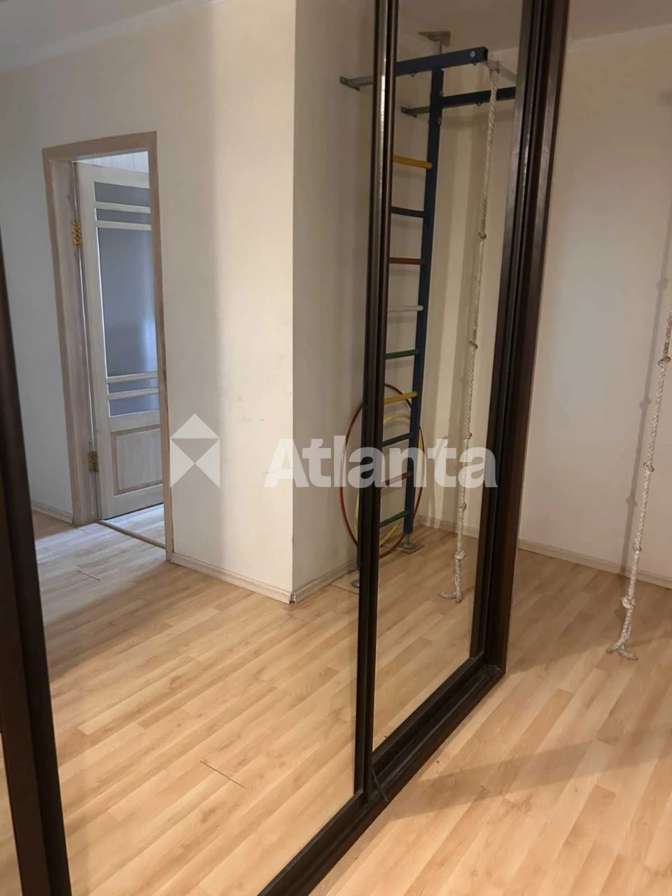 3 bedroom apartment with modern renovation on вул. Semyna Paliya