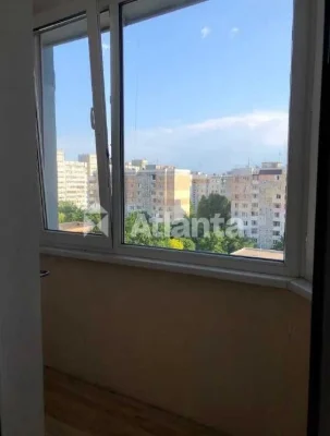 3 bedroom apartment with modern renovation on вул. Semyna Paliya