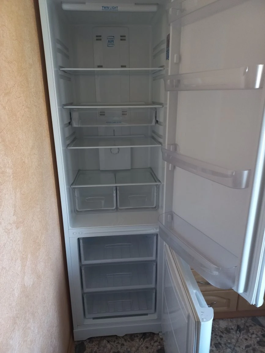 One-bedroom apartment in the center of Peskova 4/9