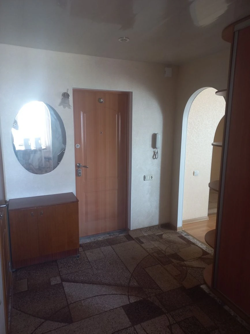 One-bedroom apartment in the center of Peskova 4/9