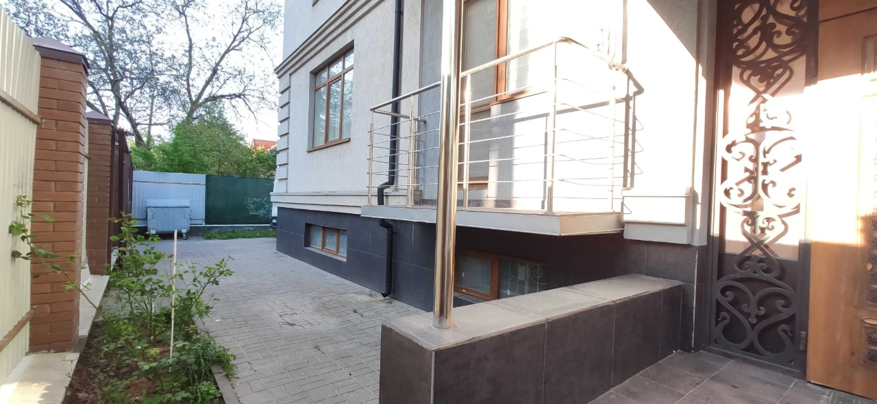 НАКРАЩА ЦІНА 930$/m2! Продаж 3-кімн 136m, Білицька, 108-А По