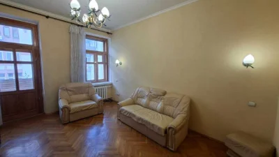 Продажа квартиры Центр  Прорізна Шевченківський район метро