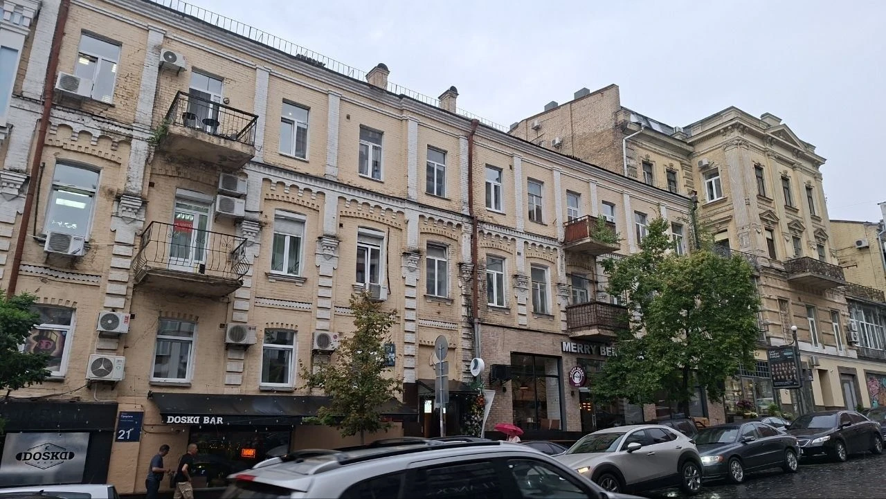 Продажа квартиры Центр  Прорізна Шевченківський район метро