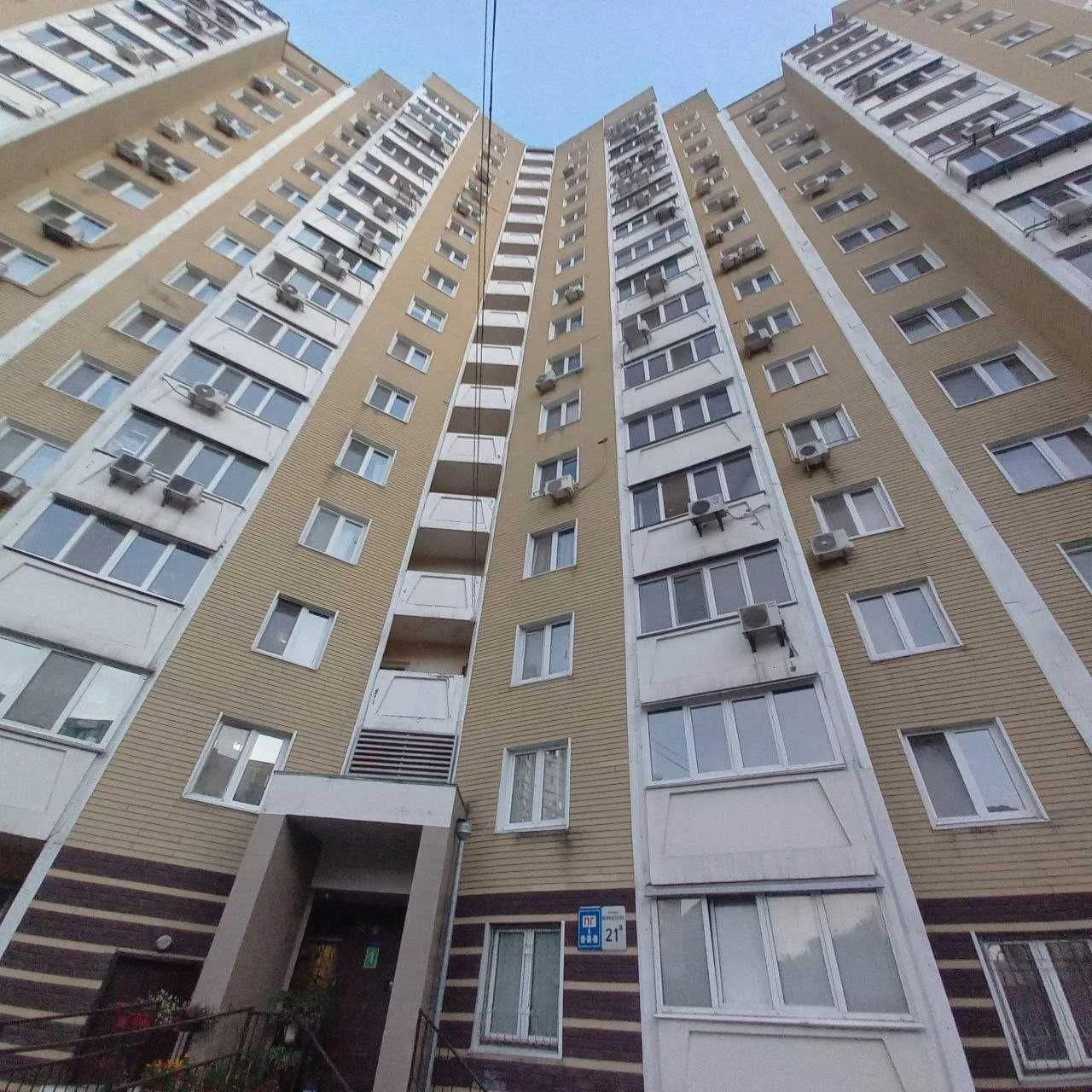 Продаж 3кім. Шулявка вул.Машинобудівна 21а