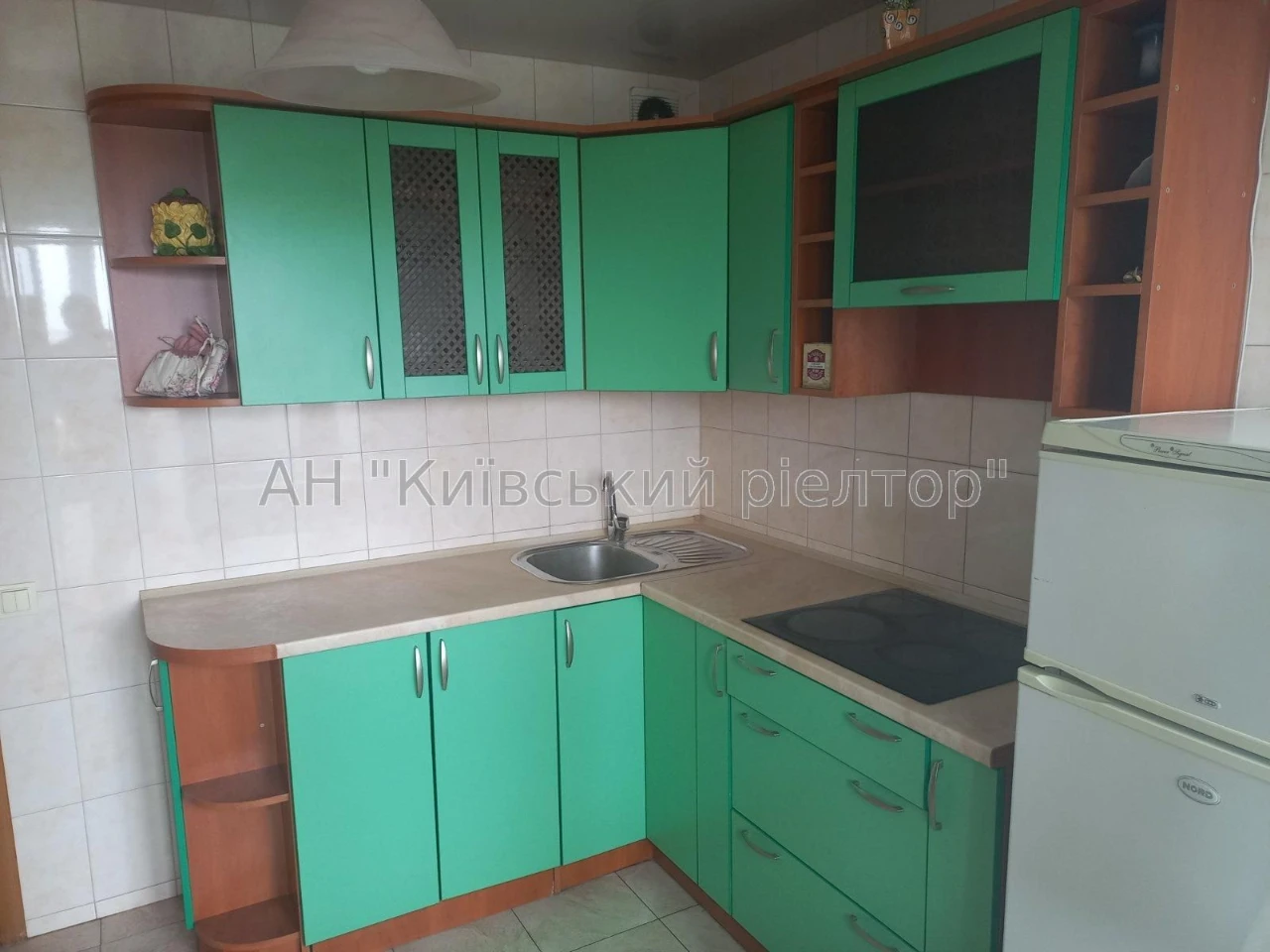 Без %. Продаж затишної 1к квартири, Райдужна 19