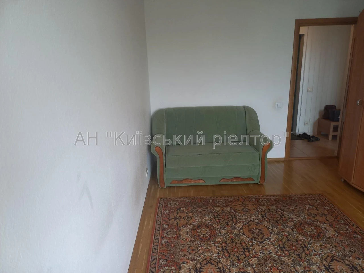 Без %. Продаж затишної 1к квартири, Райдужна 19