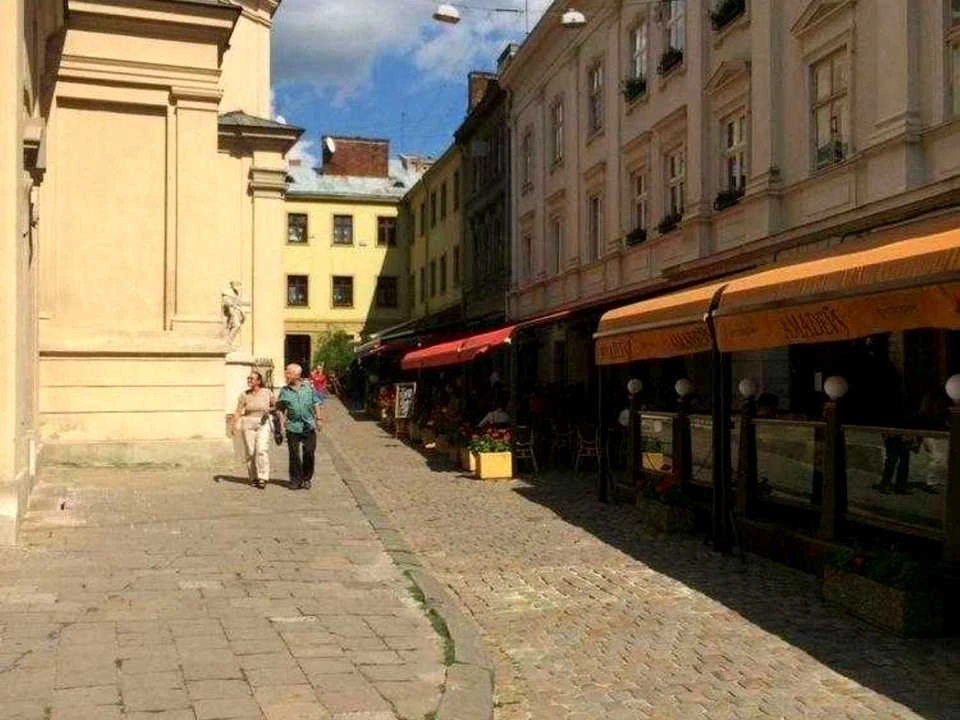 Квартира. Львів, Катедральна площа