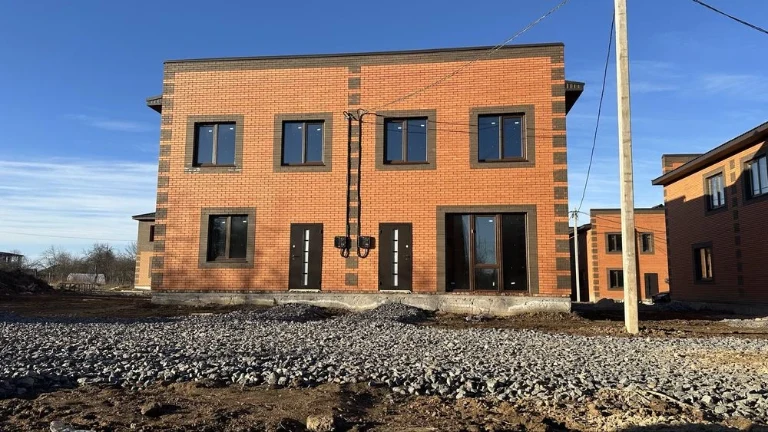 Townhouse for sale WITHOUT COMMISSION ‼️