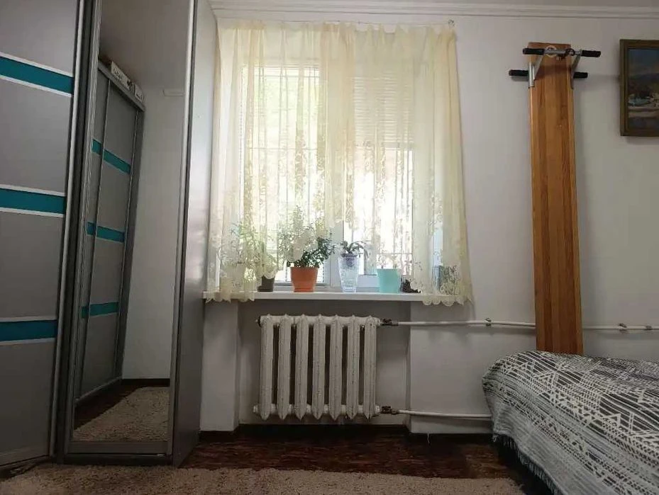 Продажа: двухкомнатная, ремонт, цена 27500, второй этаж