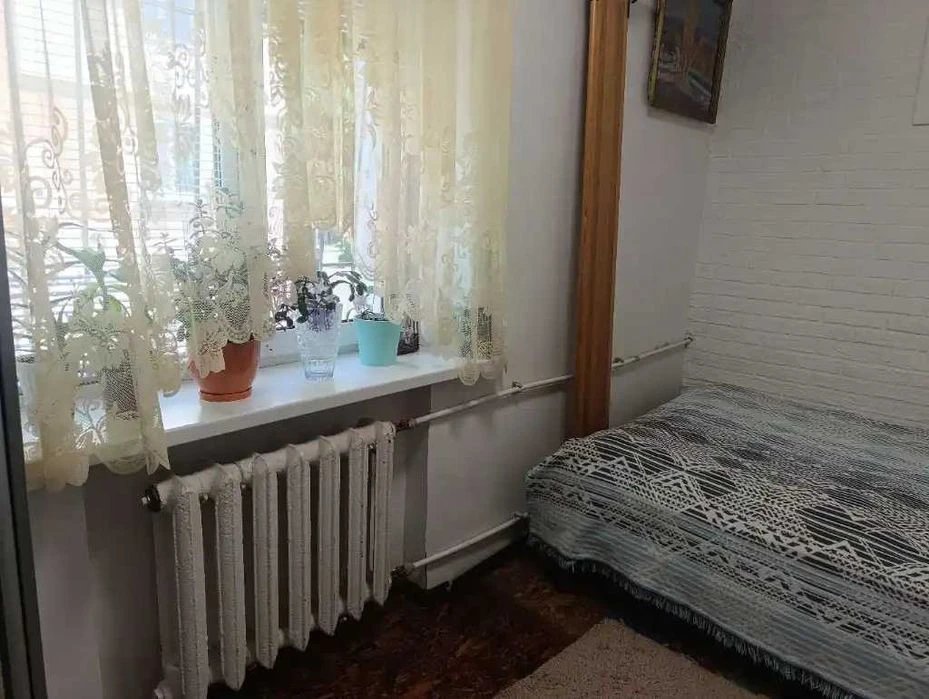 Продажа: двухкомнатная, ремонт, цена 27500, второй этаж