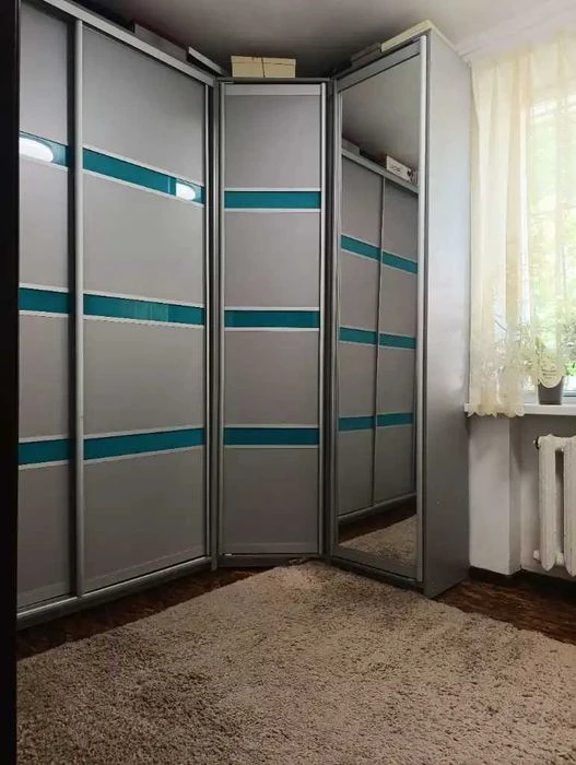 Продажа: двухкомнатная, ремонт, цена 27500, второй этаж