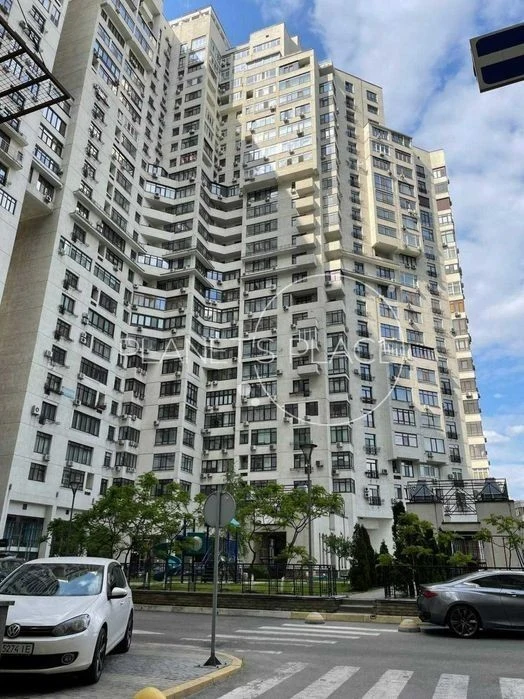 3-room apartment for sale, residential complex "Panorama on Pechersk", Konov St.