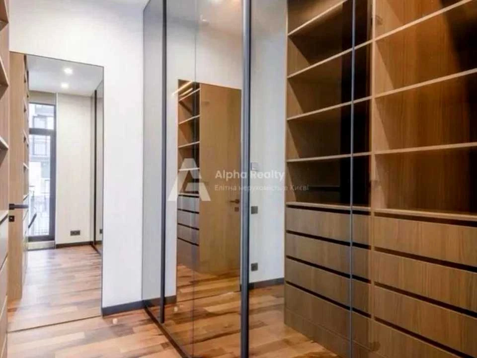 Apartment. Vasyl Tutennyk St, Kyiv