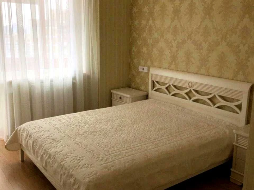 Apartment. Revutskogo st.
