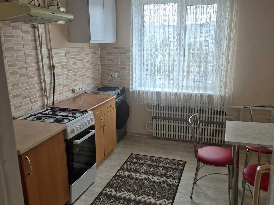 Квартира. Дніпро, Донецьке шосе