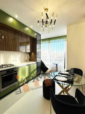 Sale of a 1-bedroom apartment with designer renovation near the park