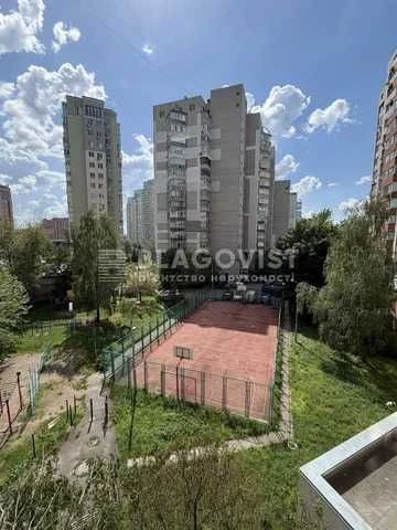 Продаж 2-квартири Вузівська 5, Солом'янський район