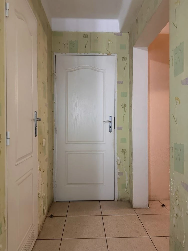 Продаж 2кв 57м Парково-Сирецька 4-А 1 поверх Газ Метро 10хв