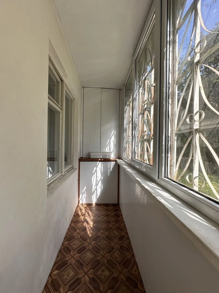 Продаж 2кв 57м Парково-Сирецька 4-А 1 поверх Газ Метро 10хв