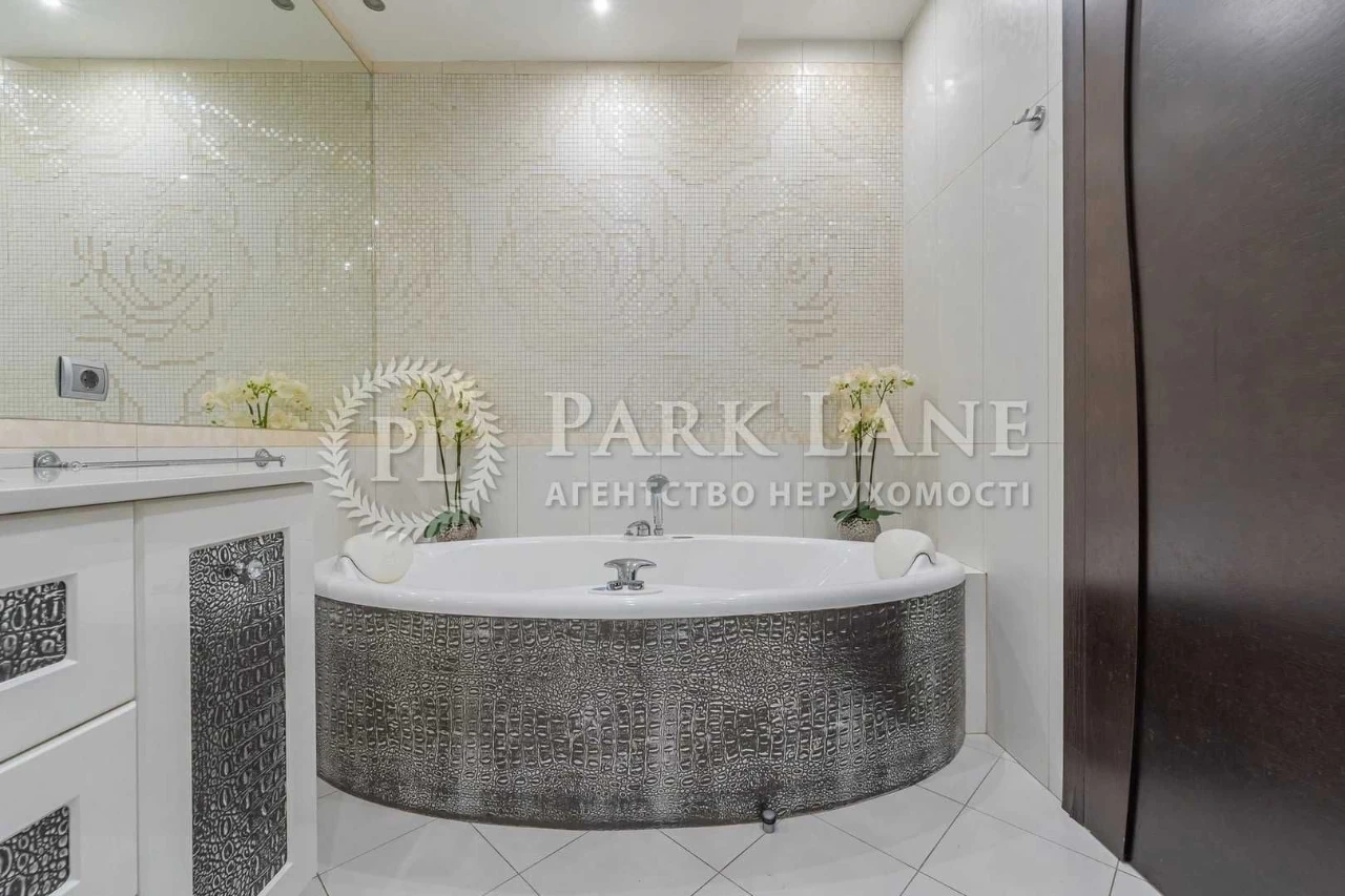 Ideal 3-bedroom family apartment with renovation