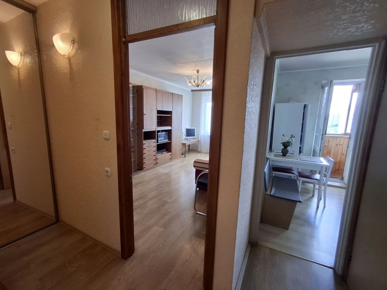 Cozy 1-bedroom apartment, Теремки 2, MIpodrom, WITHOUT Commission!
