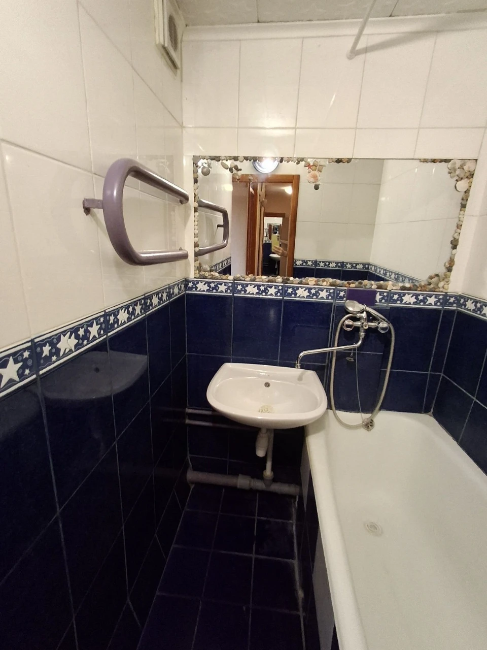 Cozy 1-bedroom apartment, Теремки 2, MIpodrom, WITHOUT Commission!