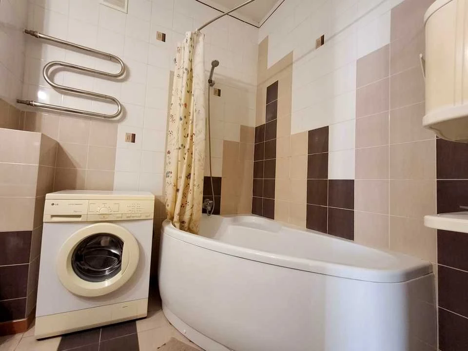 Apartment. Klovsky Uzviz, Kyiv