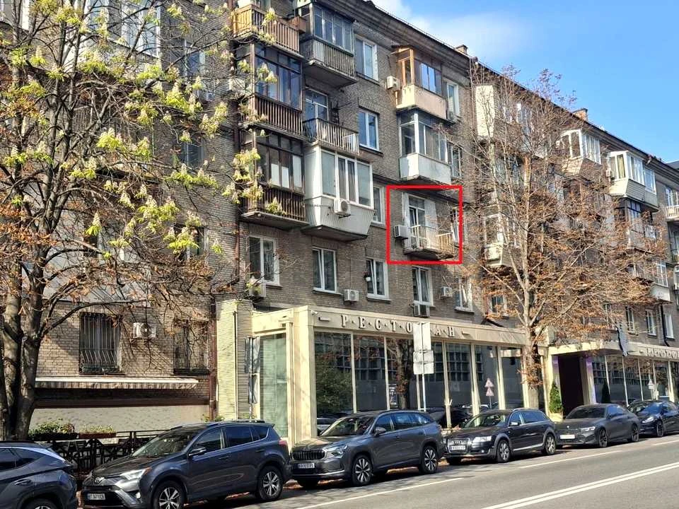 Apartment. Klovsky Uzviz, Kyiv