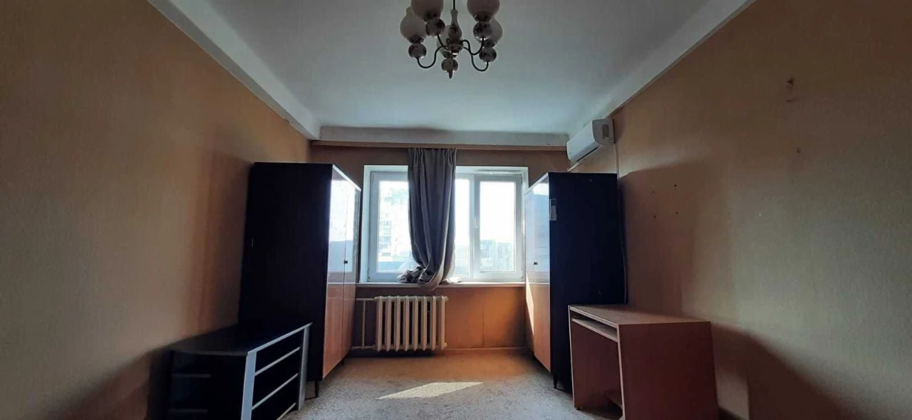 Two-room apartment on Oboninsky Prospect.