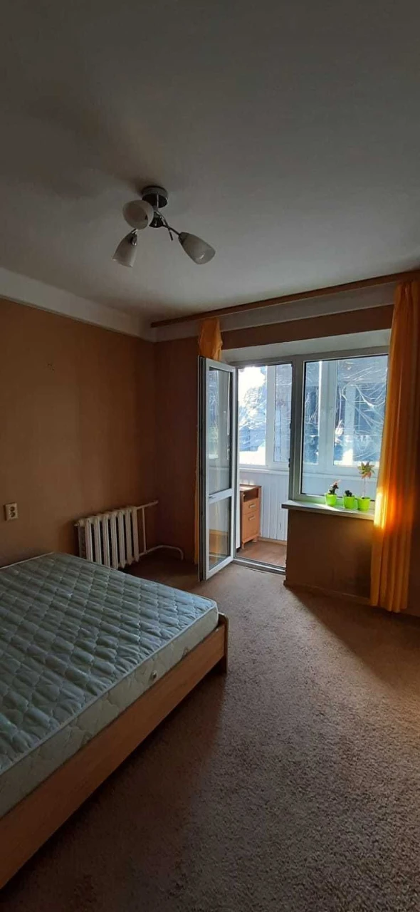 Two-room apartment on Oboninsky Prospect.