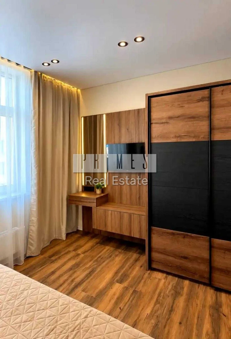 Продаж сучасного 2-кімнатного квартири 64 м² з новим ремонтом