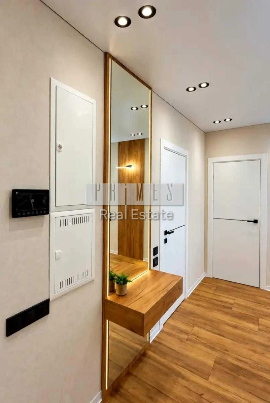 Продаж сучасного 2-кімнатного квартири 64 м² з новим ремонтом