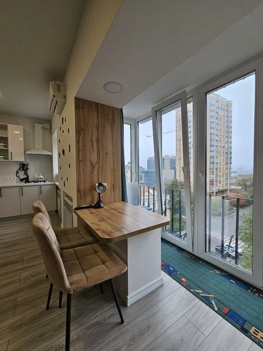 One-room apartment on Pechersk