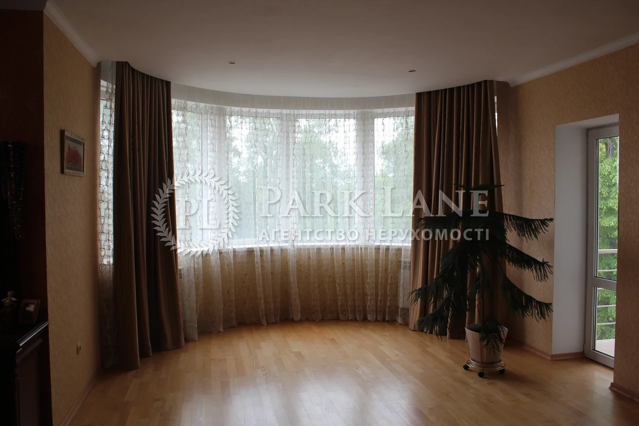Rent House on Sadova Street (Osokorky) in Kyiv / R-61187
