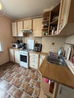 One-bedroom apartment, renovated, Tairova