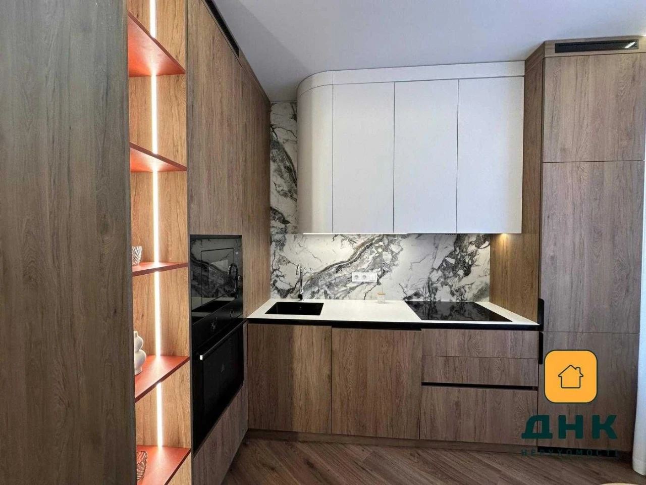 Arcadia. New. Apartment by the Sea. Residence 36 Pearl. Genoa