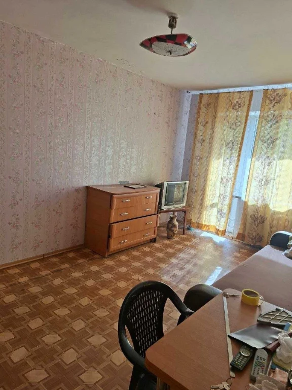 For sale 1 room apartment, Akademika Zabolotnogo/Krymskaya Street