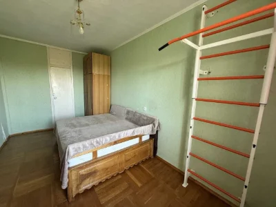 Sale of a 2-room apartment within a state program