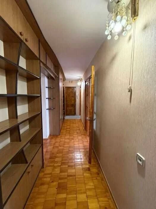 Bright and spacious apartment for a large family, 4 rooms