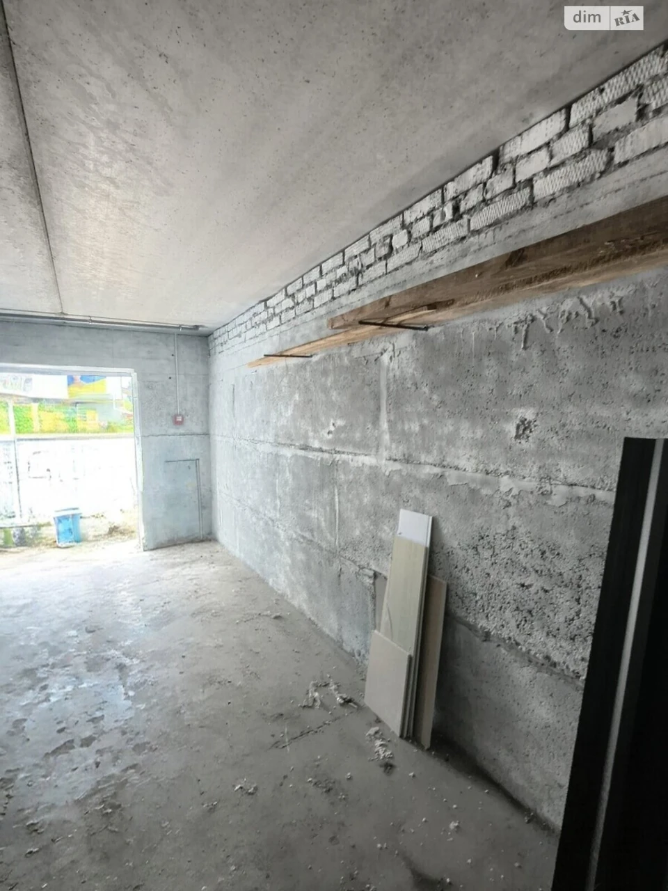 Garage for Sale
