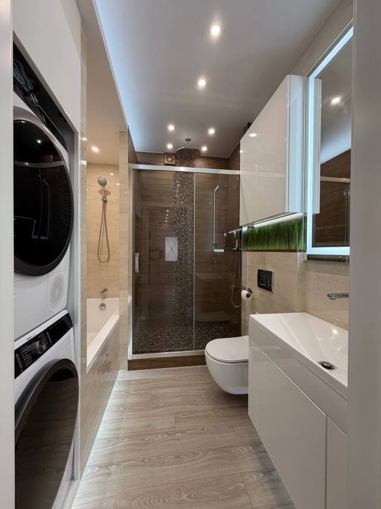 Premium 2-bedroom apartment 75 m² | Designer renovation