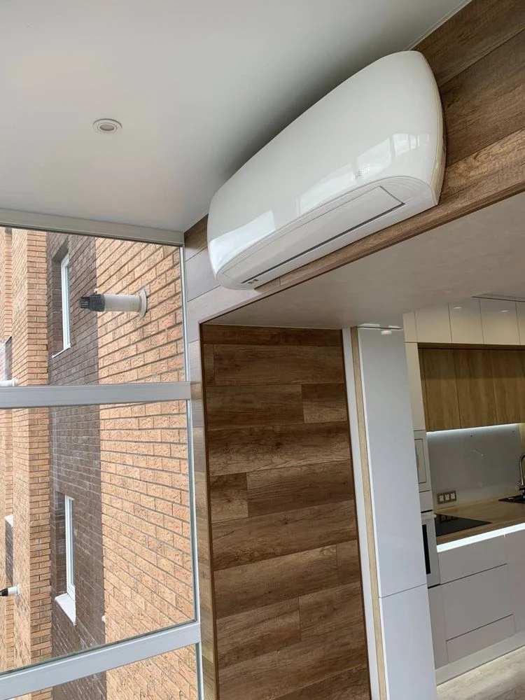Premium 2-bedroom apartment 75 m² | Designer renovation